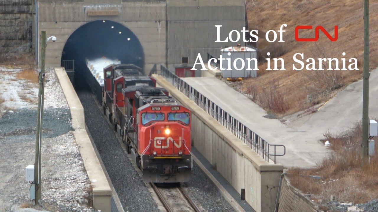 4K - Lots of CN Freight Action thru Sarnia, ON