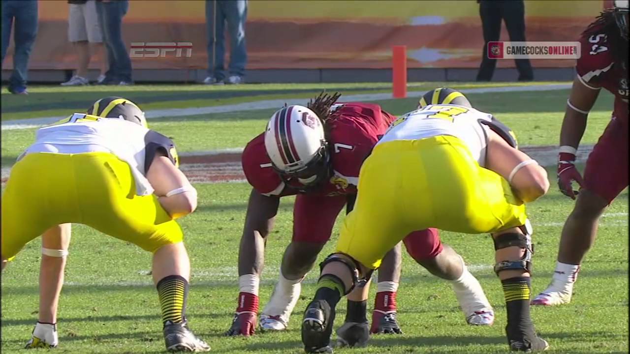 Jadeveon Clowney Hit против Michigan - Outback Bowl