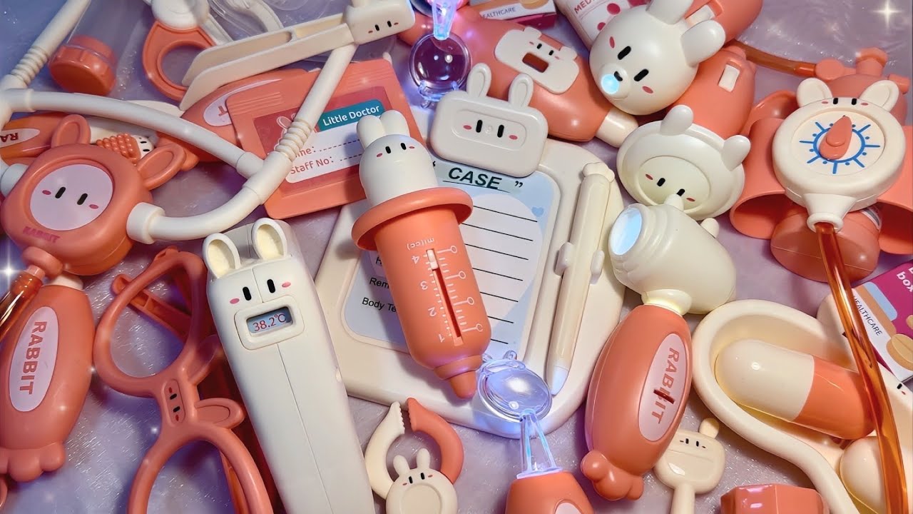 【ASMR】脳神経検査を練習するおもちゃのお医者さん👩🏼‍⚕️Toy doctor cranial nerve exam