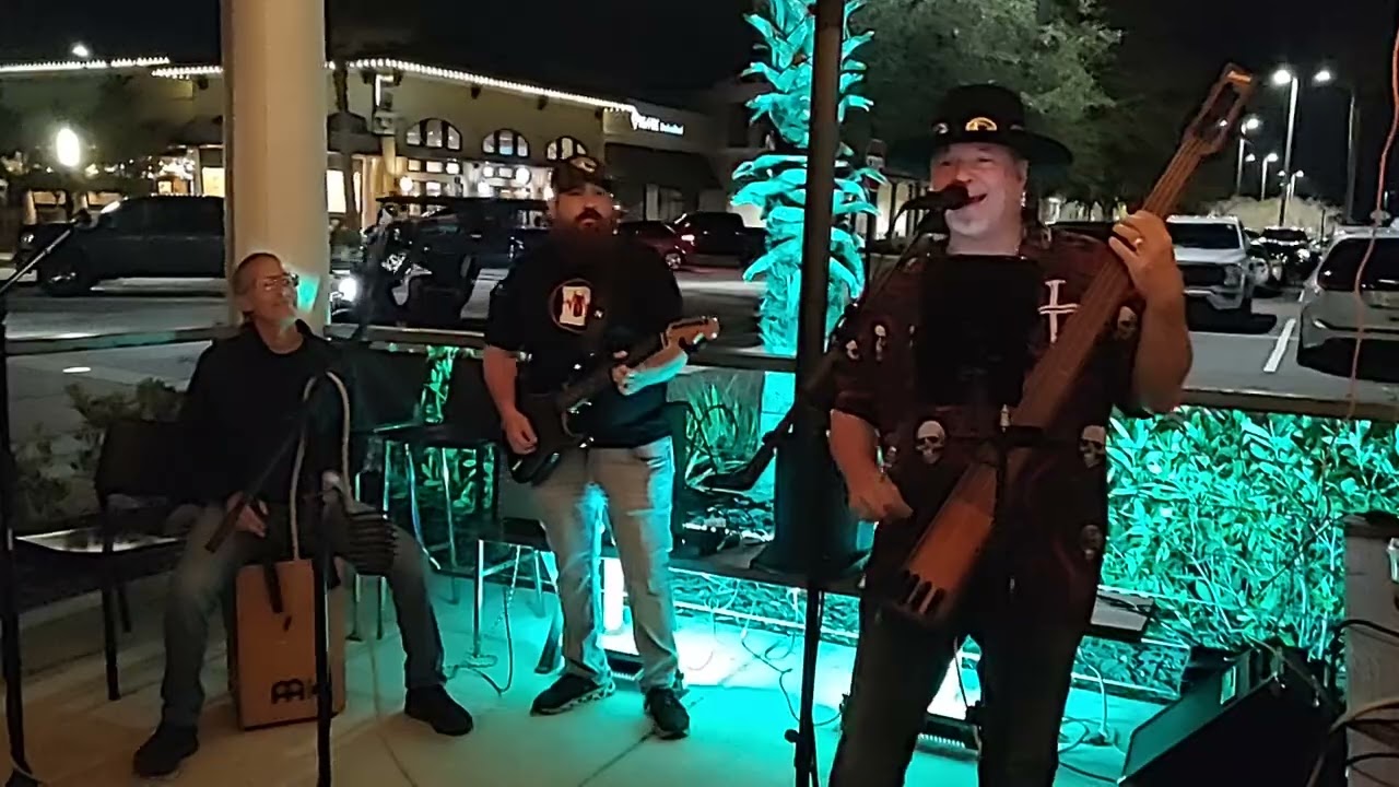 Gruuve's Whiskey Blues - Walks Like A Lady (Journey cover)