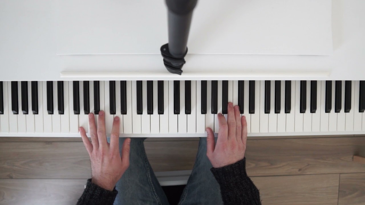 Oceano - Roberto Cacciapaglia (piano)