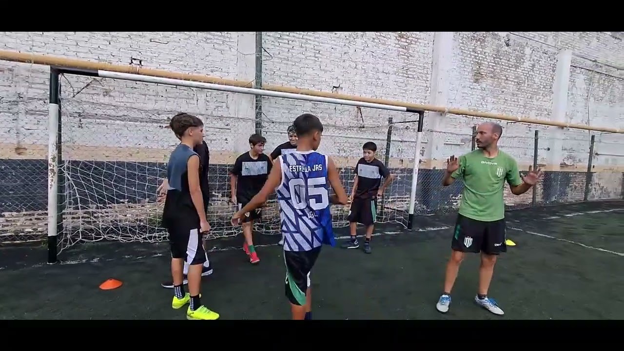 Entrenamiento de Jueves En:BANFIELD WILDE.