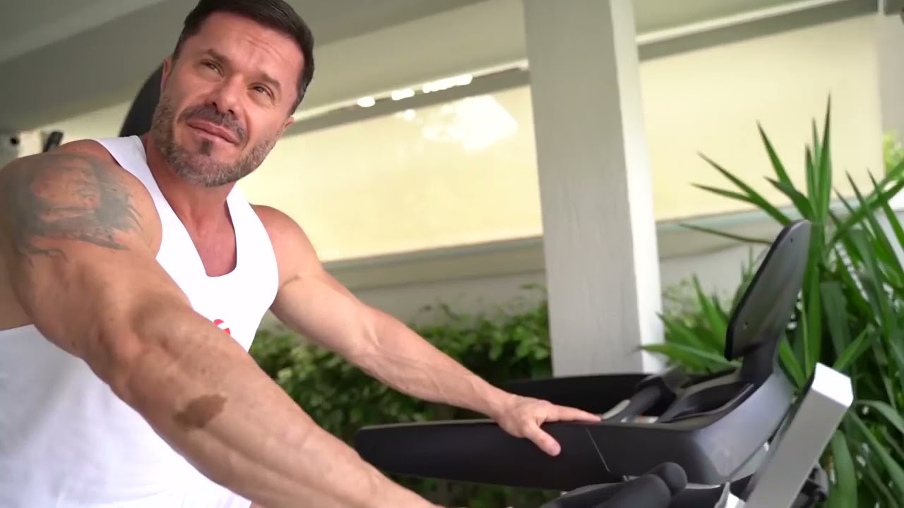 Cariani com Bike Racer e Esteira V4