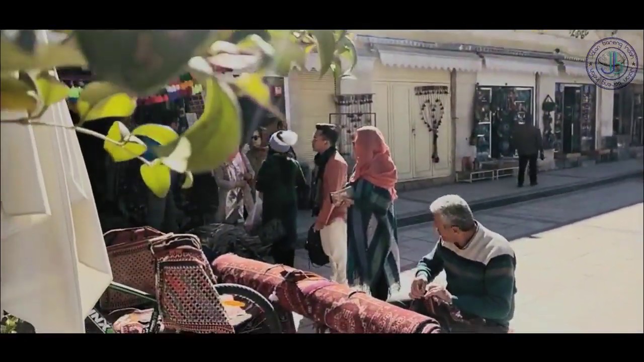PERSIA TRAVEL DIARY PART 7 | JBI World Travel 2020 | SYIRAZ - Vakil Bazaar