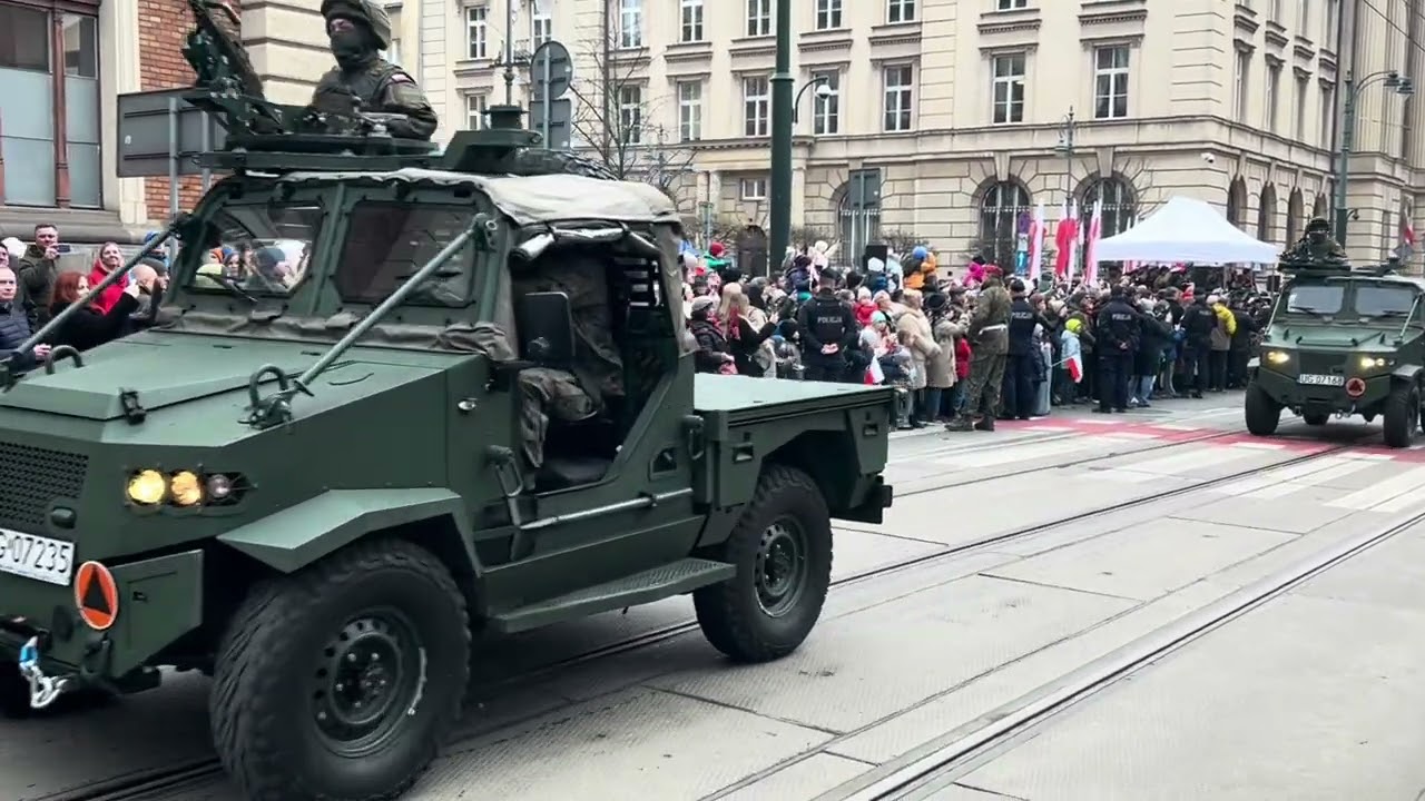 Poland 🇵🇱 National day Parade Krakow #national #independenceday #europe #poland #krakow #army 
