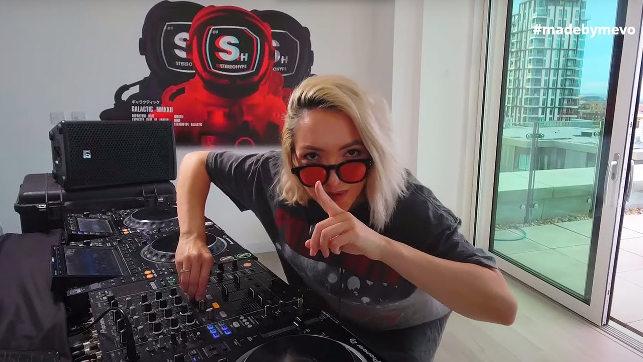 TITA LAU 016 - LIVE STREAM @ LONDON Tech, House, Techno DJ Mix 2022, UK