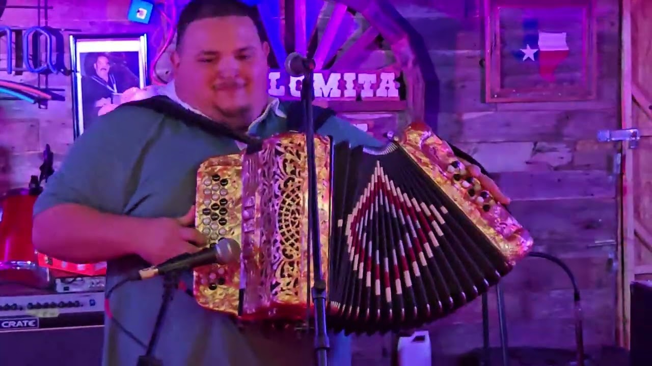 LUCKY Joe Featuring Jesse Perez, at La Lomita Park, Beautiful music