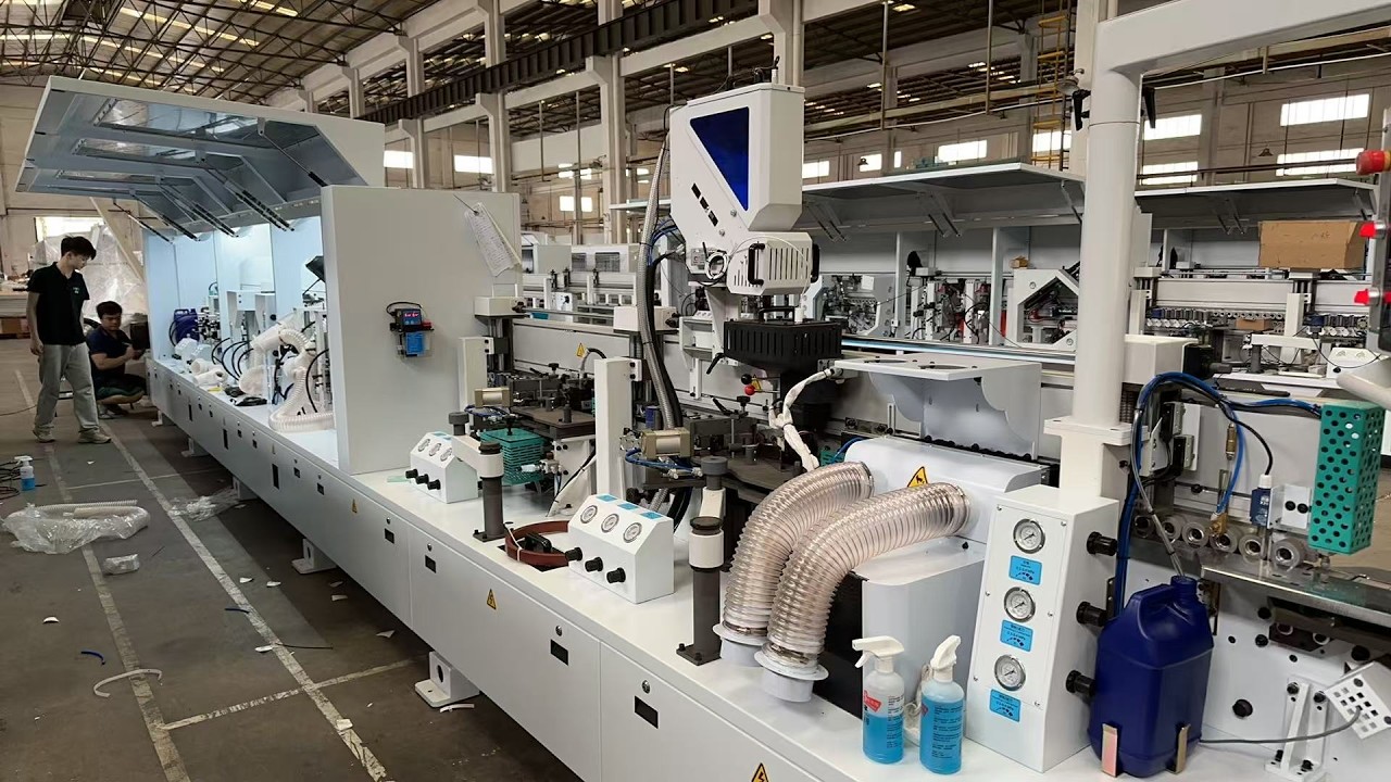 Blue Elephant E 80 edge banding machine