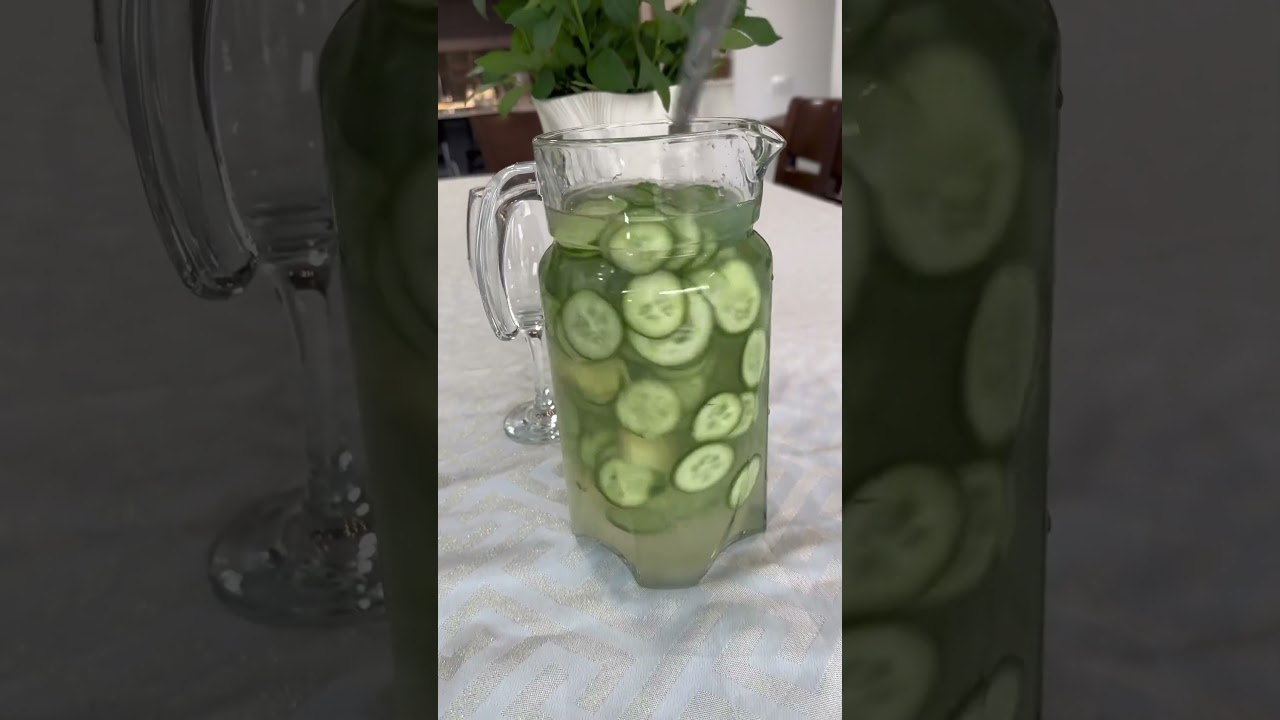 Пить огурцы😱😱😱😱???? Вкуснятина этого лета! Режем огурец, имбирь и лимон.