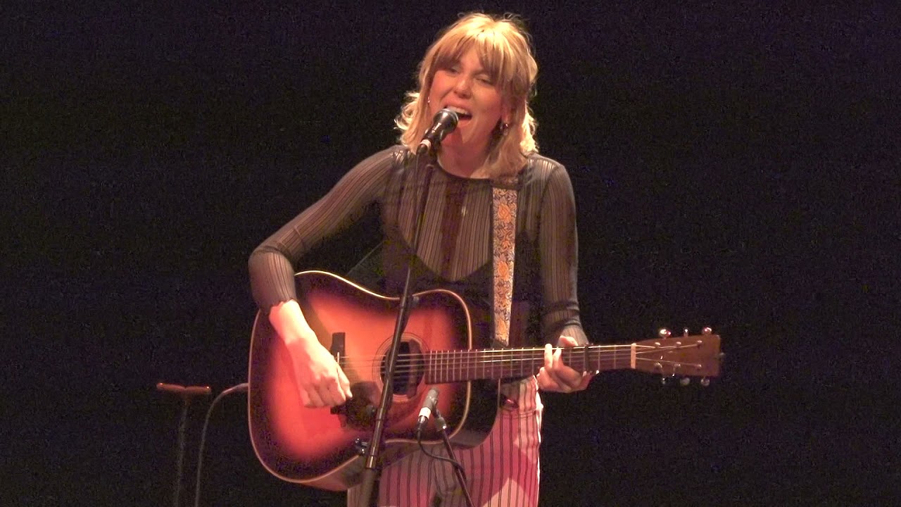 Molly Tuttle 