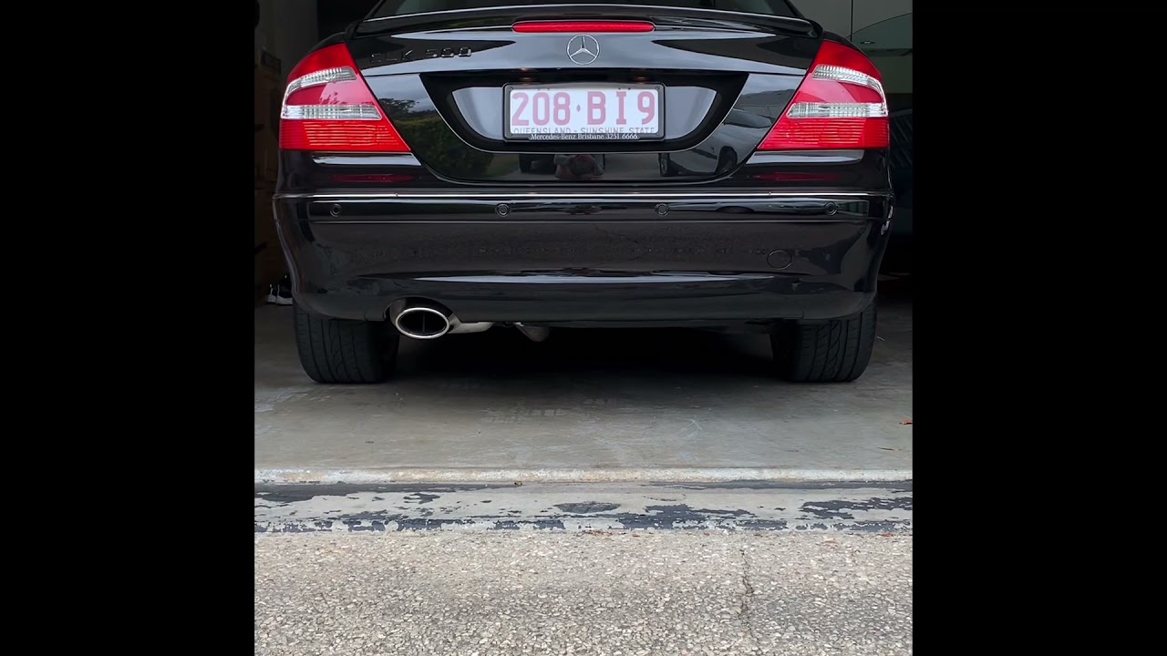 Clk500 V8 Mercedes amg stock exhaust sound compared with modified system