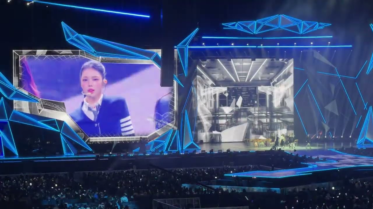 [FANCAM] HEARTS2HEARTS - FOCUS (MAMA Ver.) at MAMA Awards 2025 Hong Kong 28-11-2025