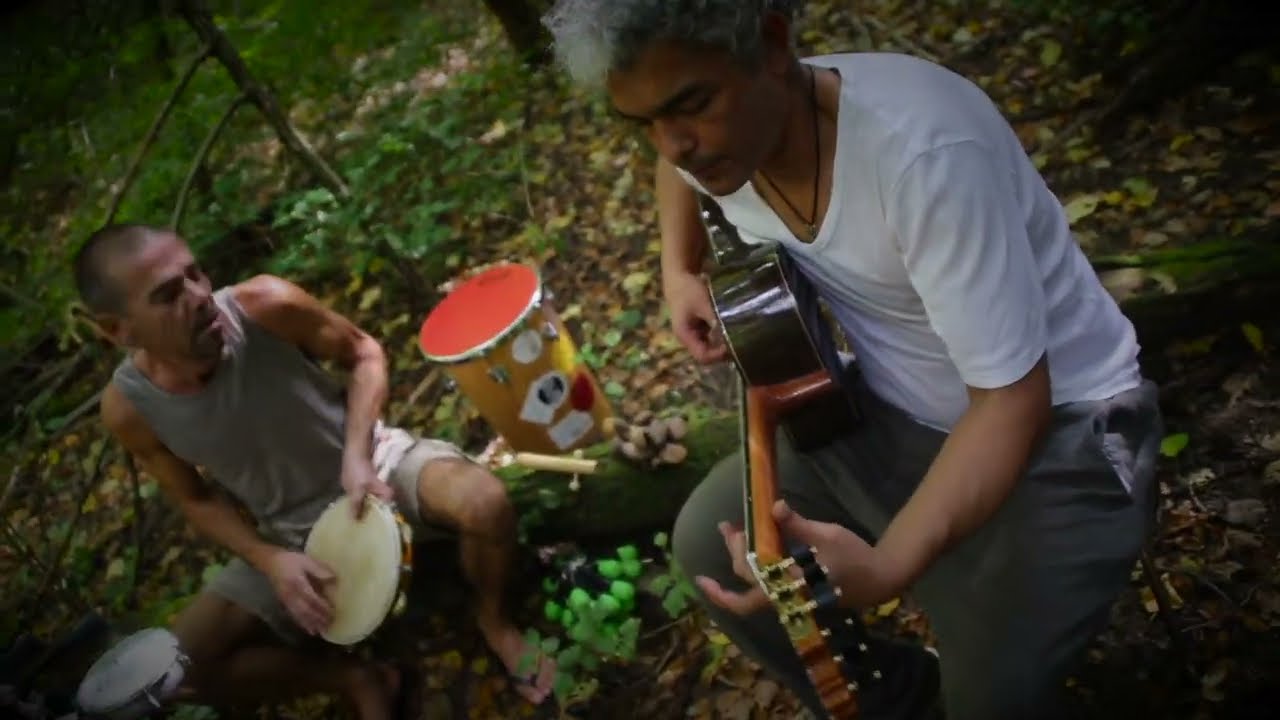 CORDAS EM RITMO - Angelo da Silva & Stefan Eibel / No brilho da lua by Angelo da Silva