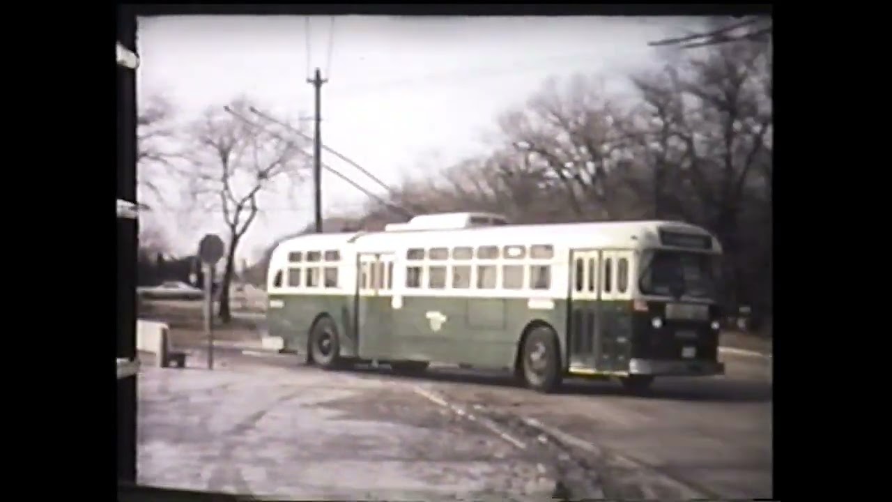 Final days of CTA trolley busses, narrated.