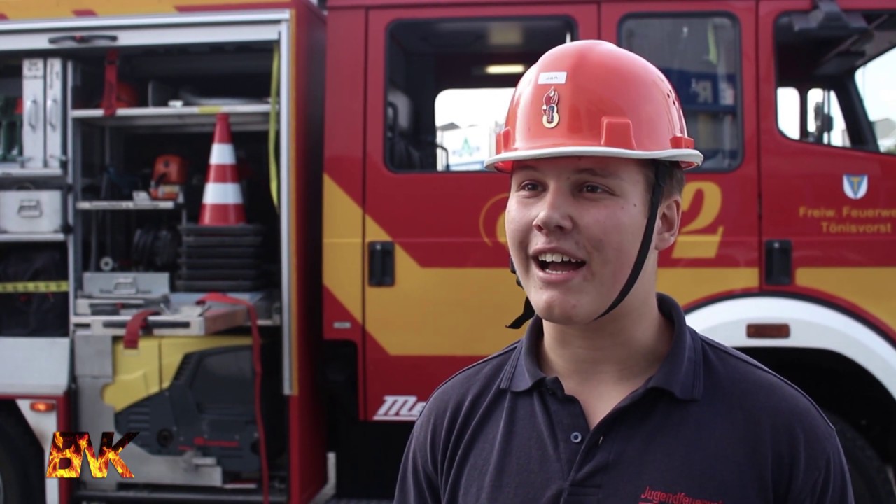 Feuer in Autowerkstatt | Alarmübung der Jugendfeuerwehr Tönisvorst