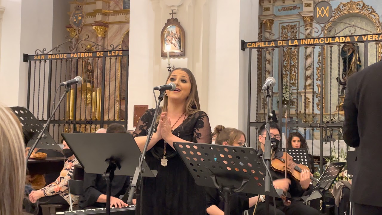 Sevillanas amigos de Lepe , Bendita luna de mayo, interpretada por Miriam Muriel.