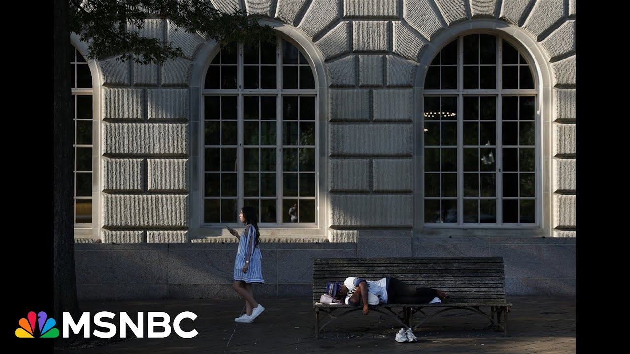 Why Trump forcing the homeless off the streets in D.C. won't help anything