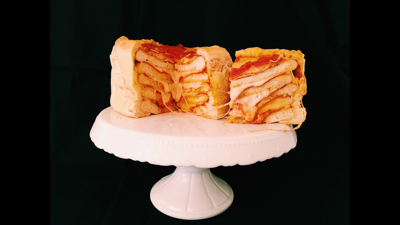 Pizza Cake auf deutsch / How to make a Pizza Cake / Pizza Kuchen