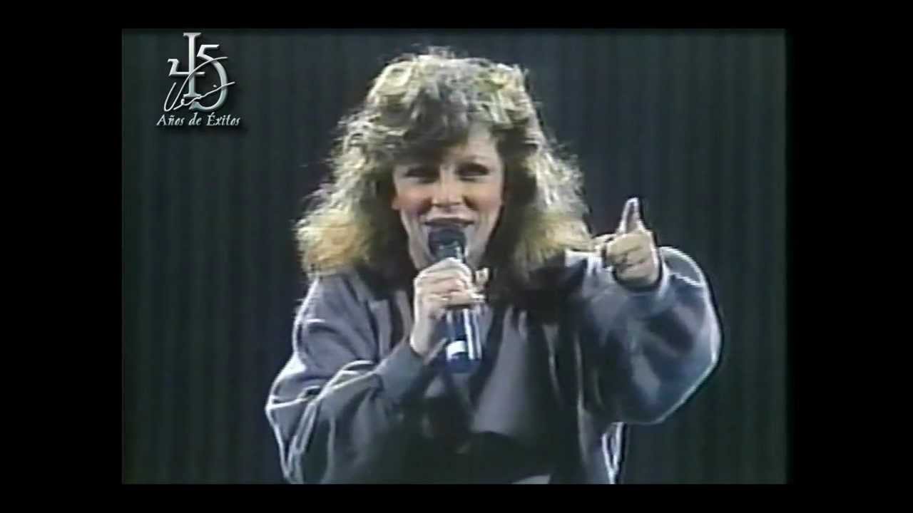 Verónica Castro recibió la Antorcha de Plata del Fetival de Viña del Mar en 1989