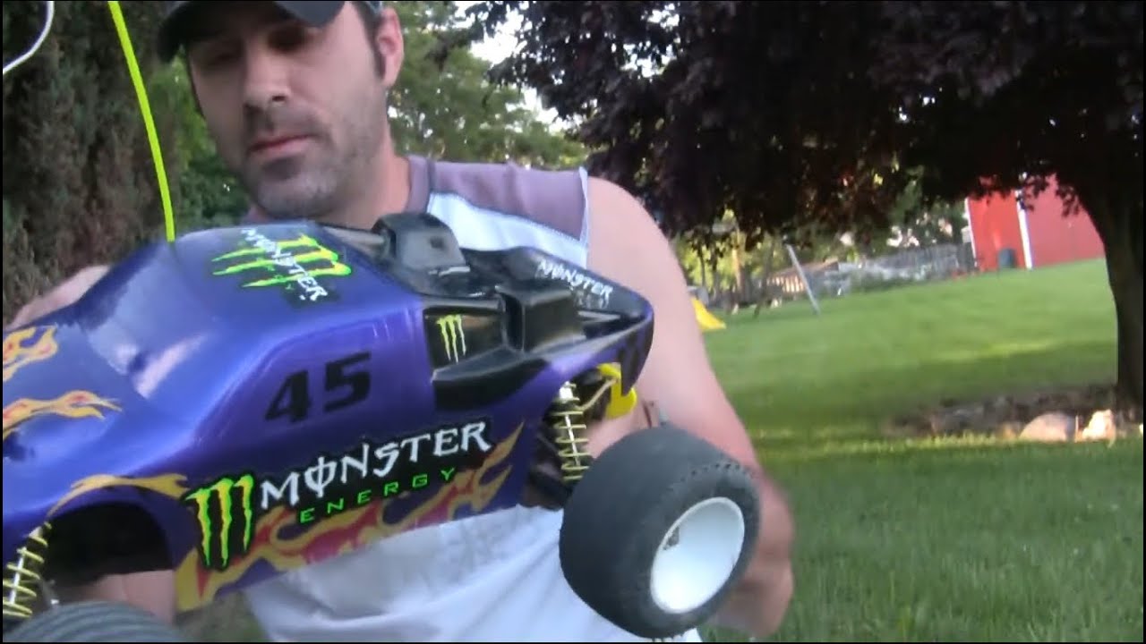 Duratrax Evader Roof Jump