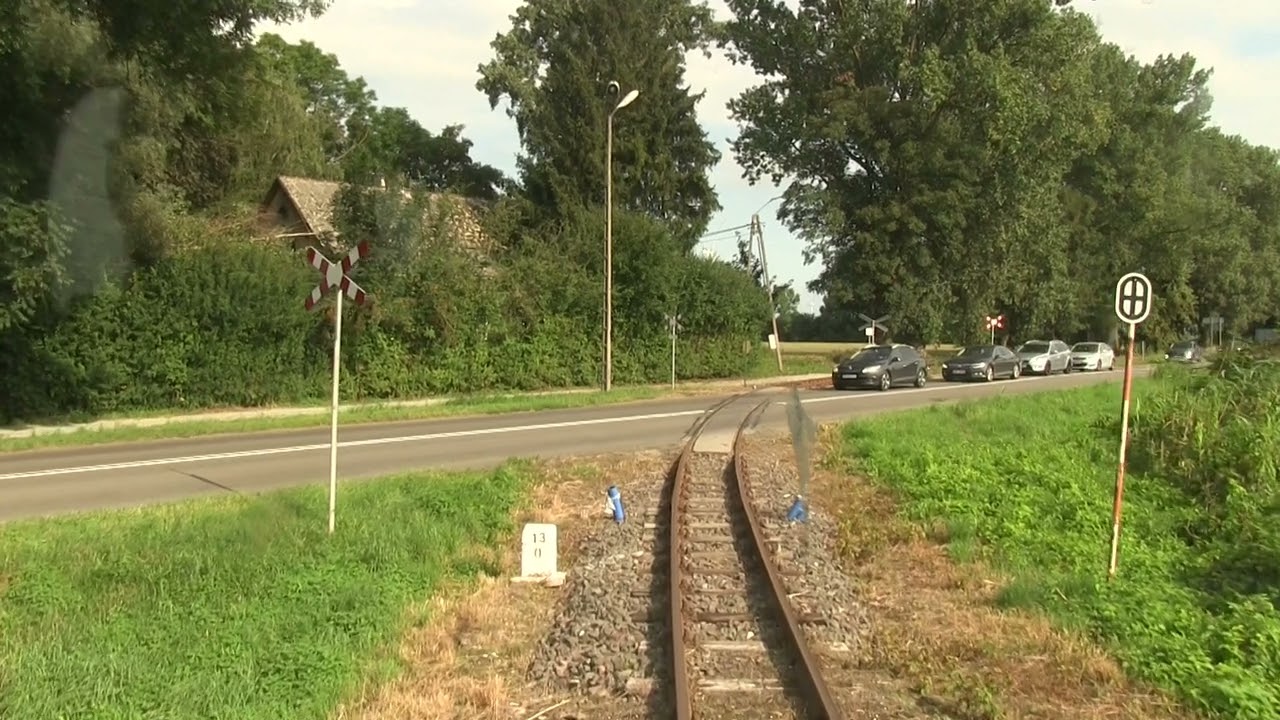Przez trzciny i rdzę: Cab view Nowy Dwór Gdański - Stegna, czyli pociągiem nad morze. ŻKD.