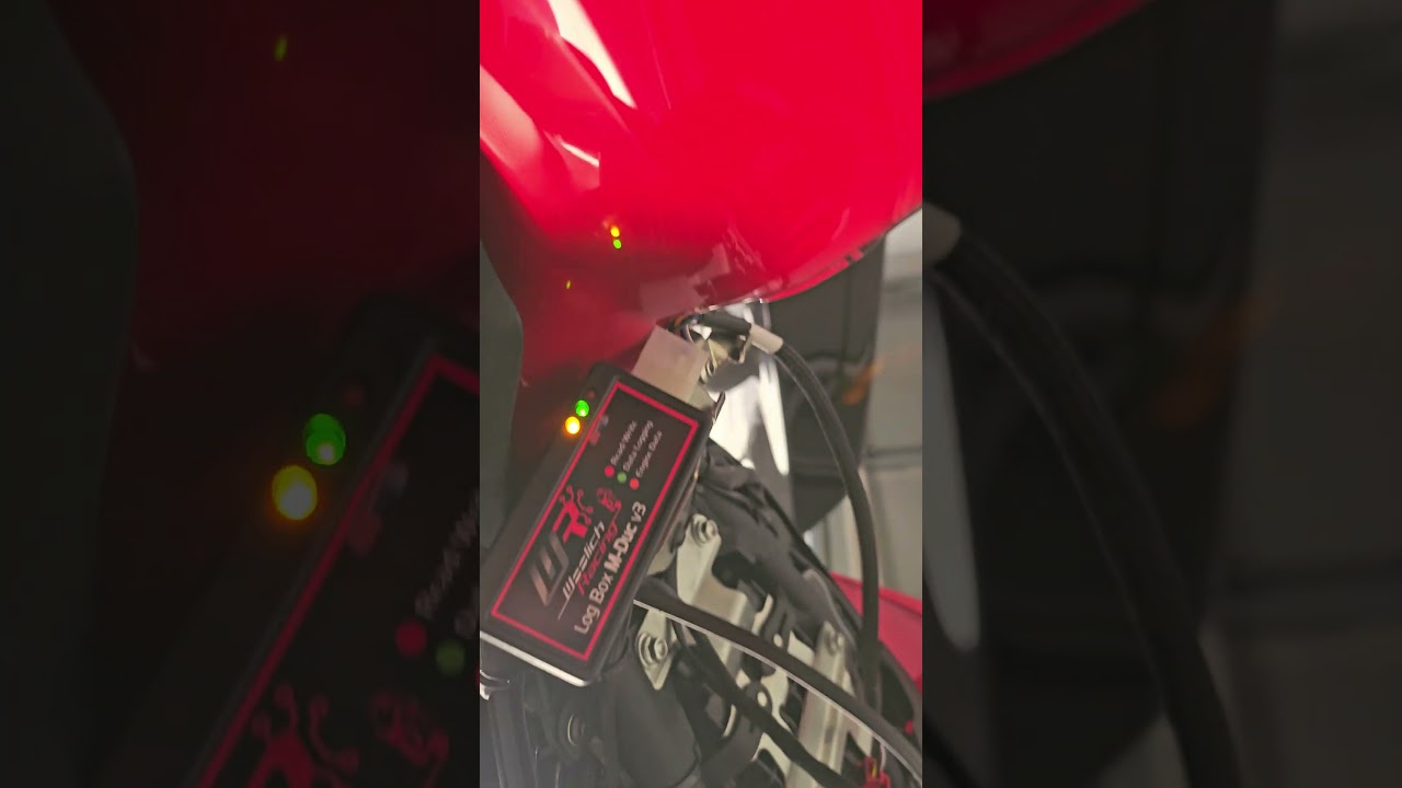 Woolich Racing AutoTune test lights on LogBox