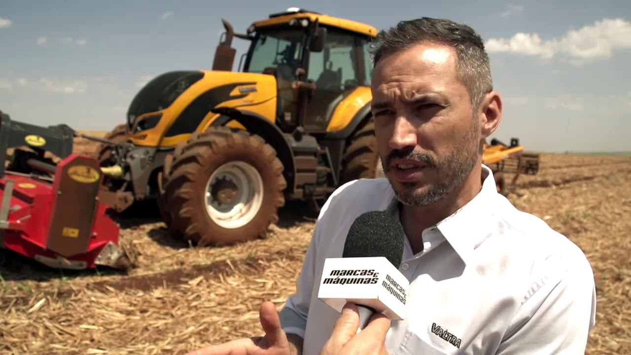 VALTRA   TRATOR SÉRIE T COM LEVANTE FRONTAL1