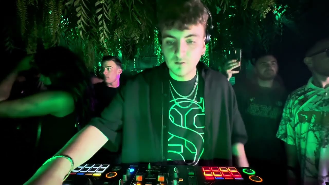Jersey &  Baile Funk 🇧🇷 Mix | Jungle Room #3 by LIL VENNA