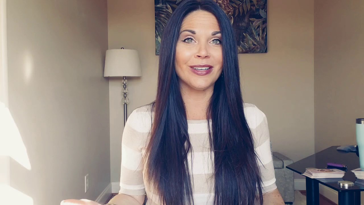 AQUARIUS, GUESS WHO'S BACK? BACK AGAIN. TELL A FRIEND. 🎶❄ MID-DECEMBER TAROT READING.