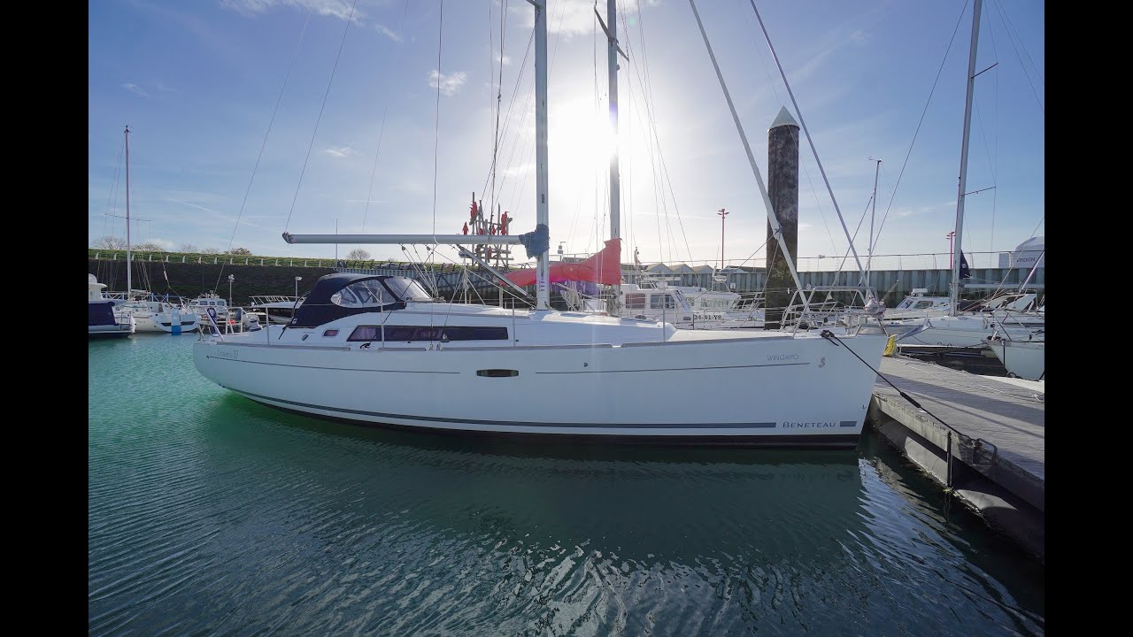 2011 Beneteau Oceanis 37 