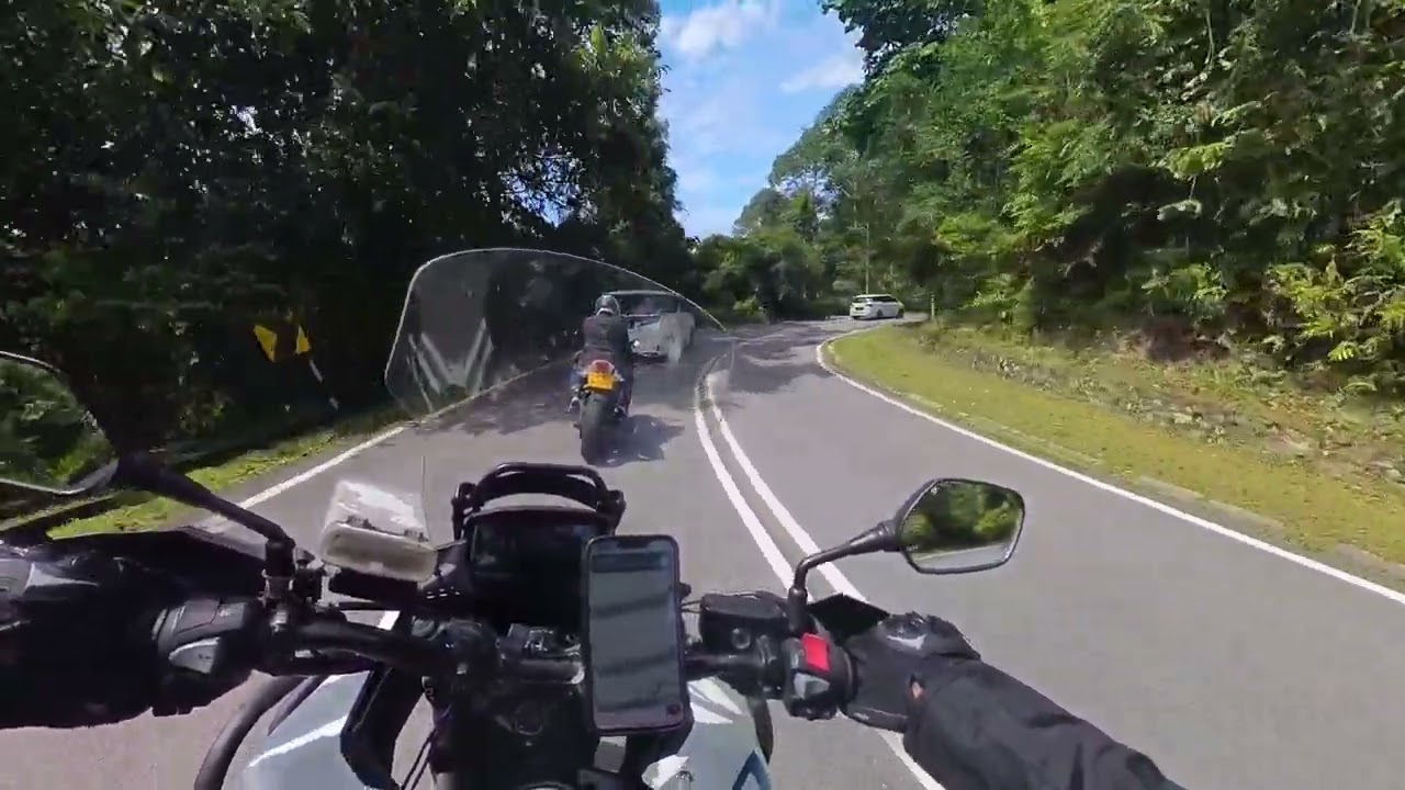 Route 55 - Riding to Fraser's Hill ll Honda CB400X Singapore
