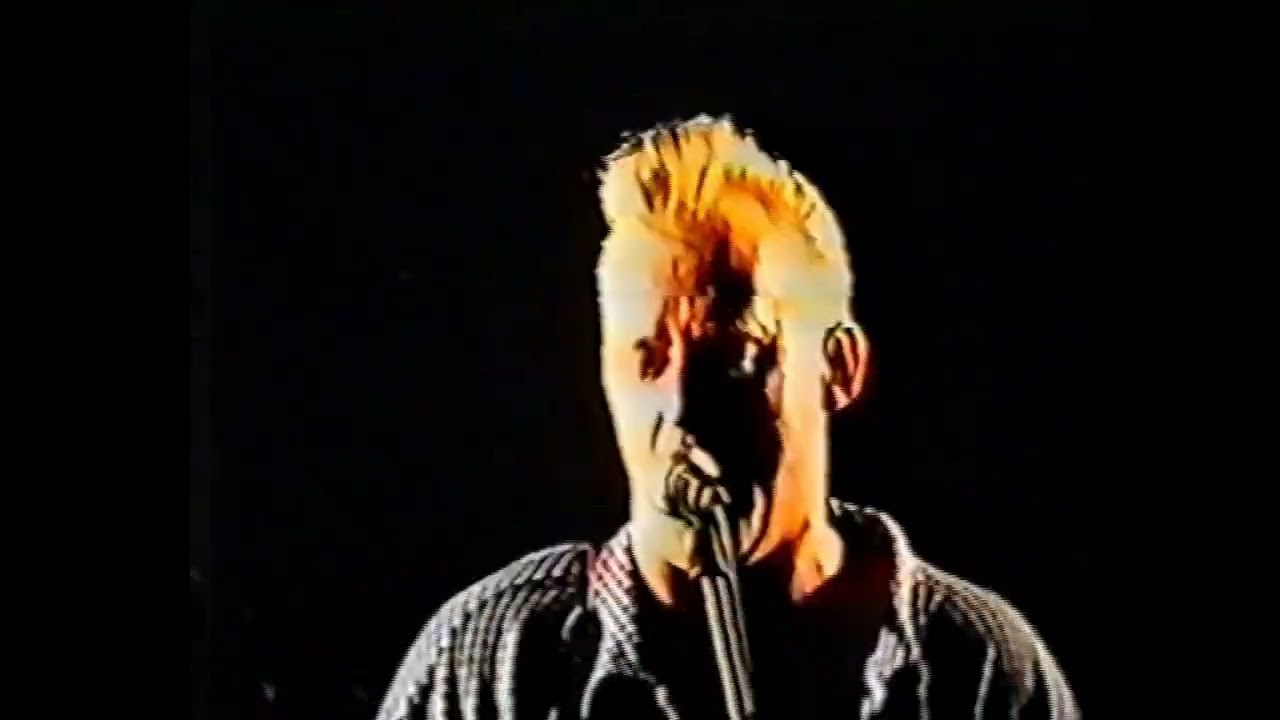 Restless - Live in Finland (1996)