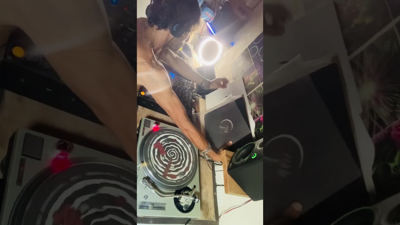 DJ set // only vinyl // 01