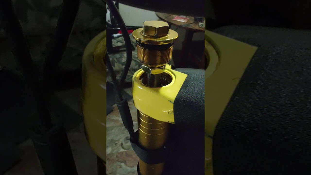 how to fill your suspension kaabo wolf warrior/ king/wolf king GT (front fork fluid fill)