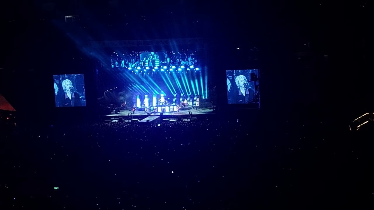 Green Day - Wake Me Up When September Ends Live (Calabash Cape Town 2025)