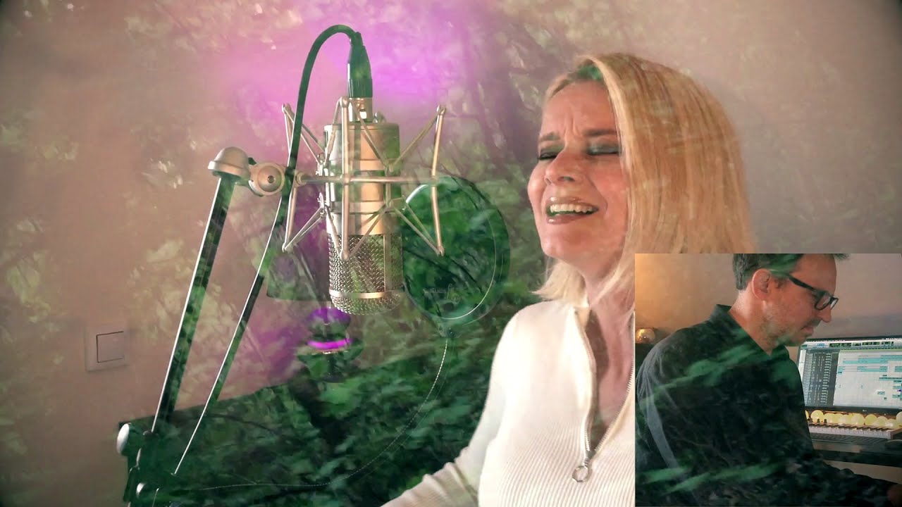 Unique - Más világ (Home Session)