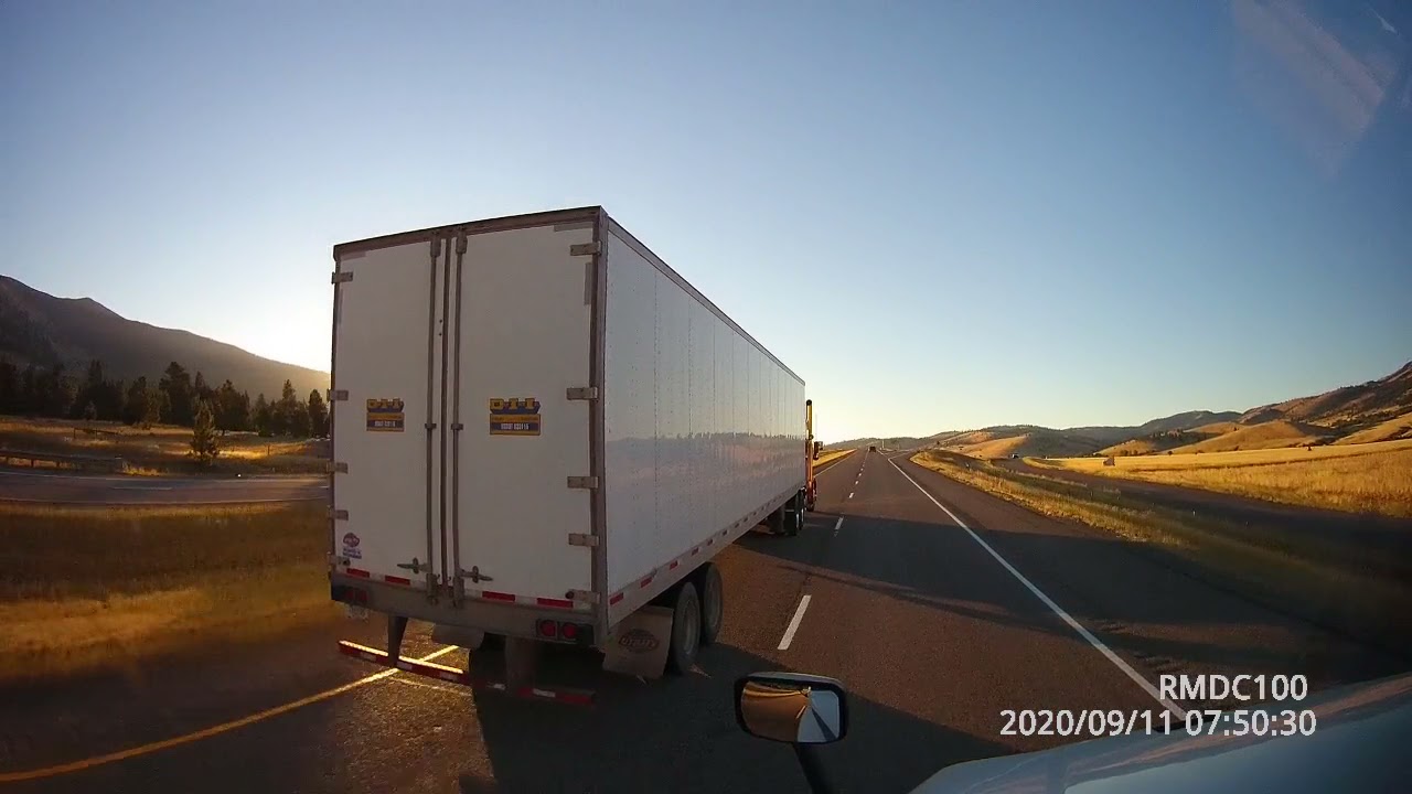 The  Big Sky; Morning Golden Landscape North to Butte, Montana حقول  مونتانا في الصباح
