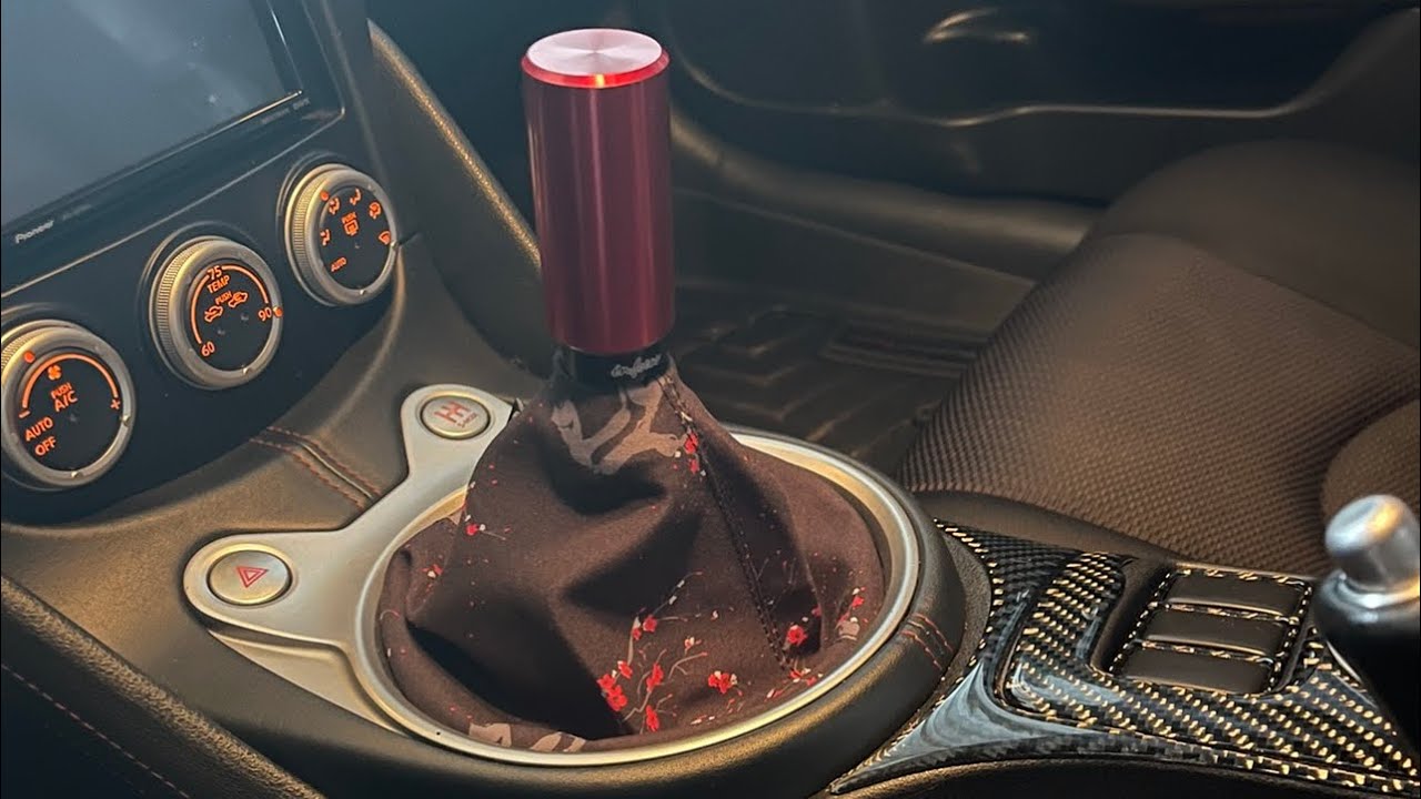 370z shift-boot and shift knob install
