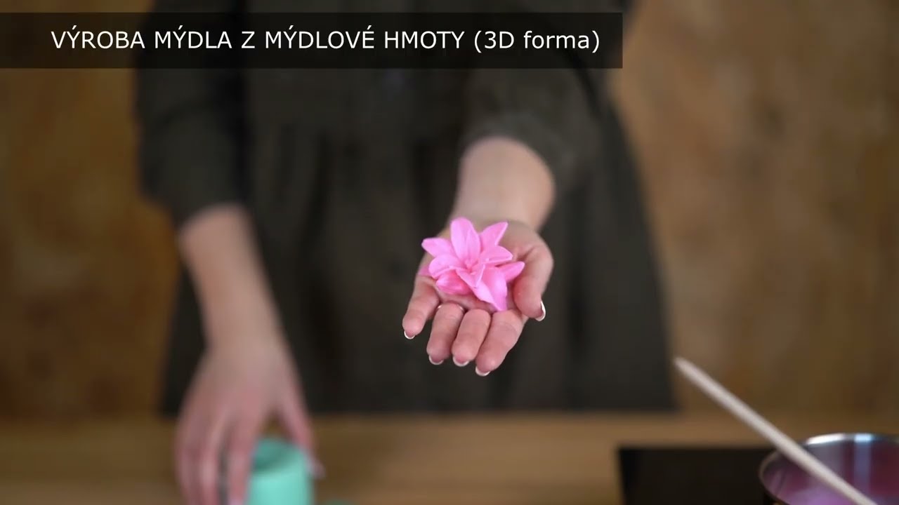 Jak vyrobit mýdlo ve tvaru květu | Odlévání složitého tvaru pomocí 3D formy na mýdlo | Výroba mýdla