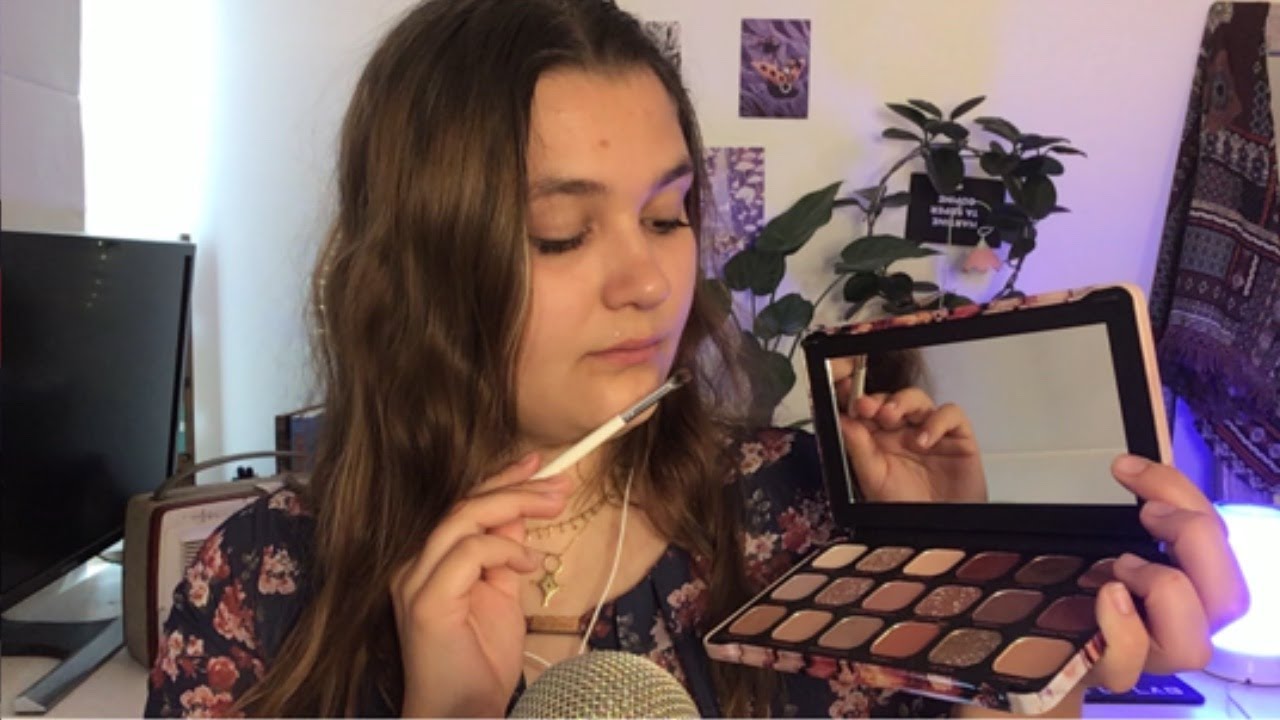 ASMR (FR) ROLEPLAY: TON ANCIENNE MEILLEURE AMIE TE MAQUILLE