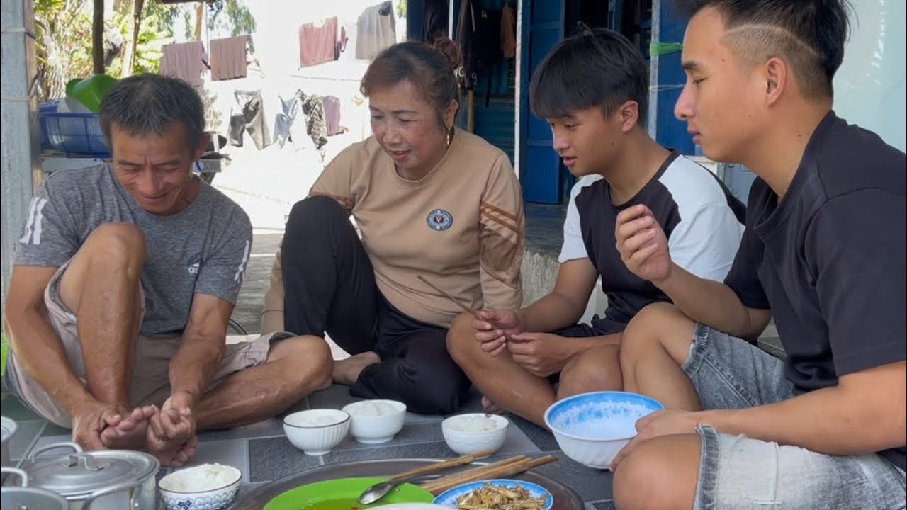 Cá Cơm Kho Keo, Cá Tác Vàng Nấu Canh Ngọt Gia Đình Ăn Sạch Nồi Cơm Vì Quá Ngon