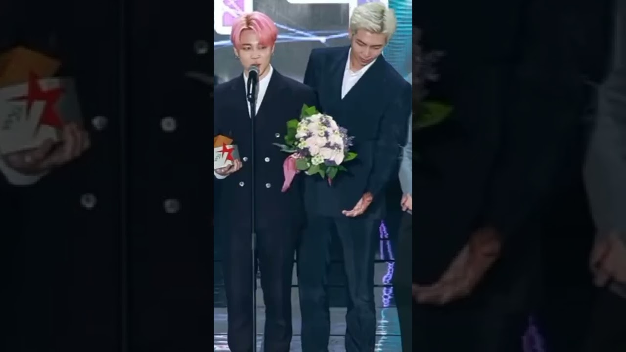 Members reaction for Jimin 😂😂