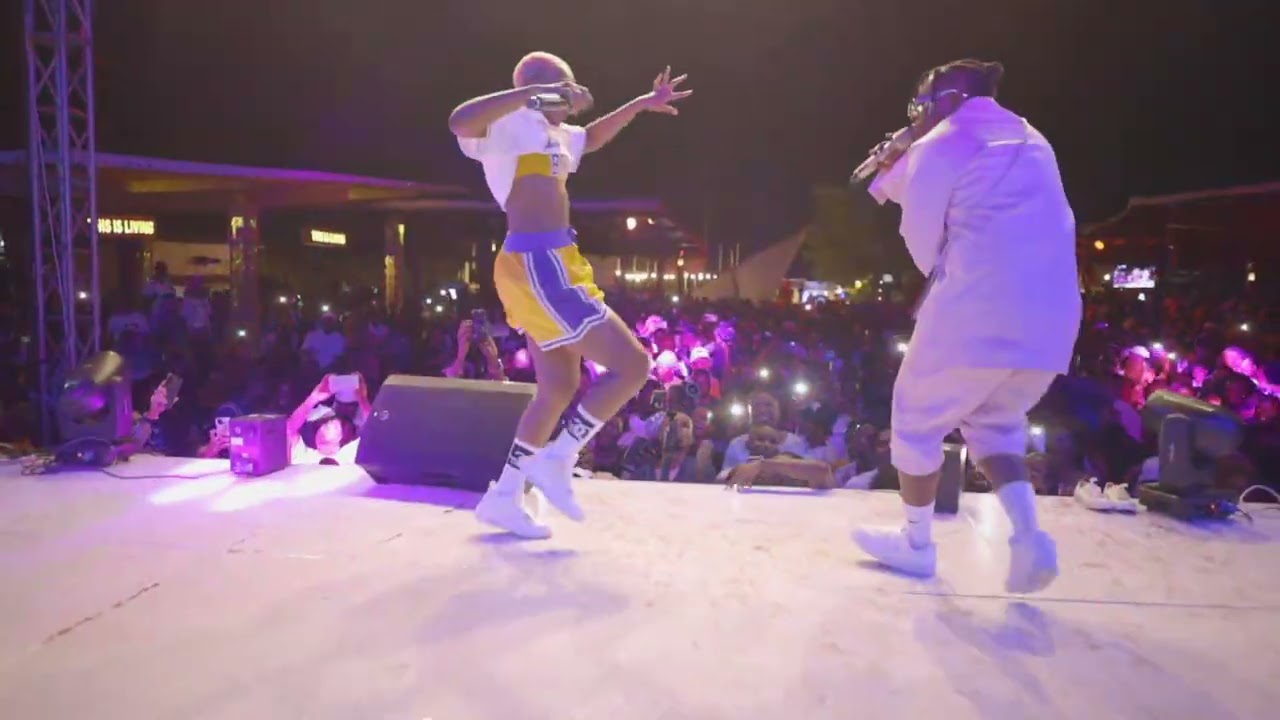 Rayvanny X Zuchu  performance in Kidimbwi Dar es salaam