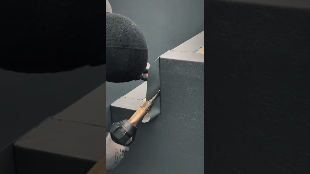 Renolit Alkorplan Relief Dunkelgrau auf Stoß schweißen. Ferber Pool. #pool #poolfolierung