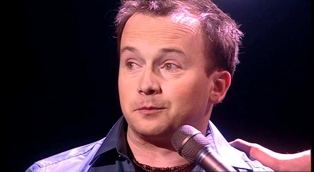 Richie Hayes - Kiss - Live Show 3, Team Brian