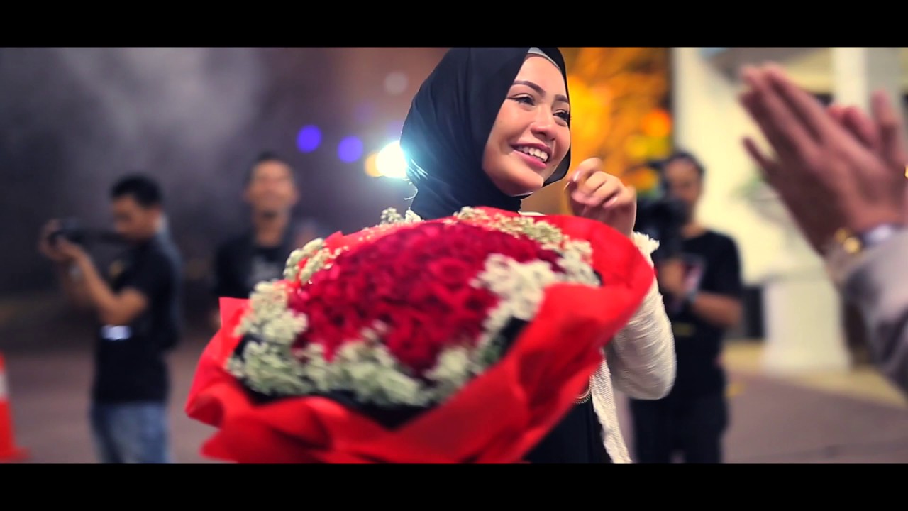 BIRTHDAY SUPRISE SYAFIQAHAINA 2017 LOVE FROM HAFIZ MAHAMAD