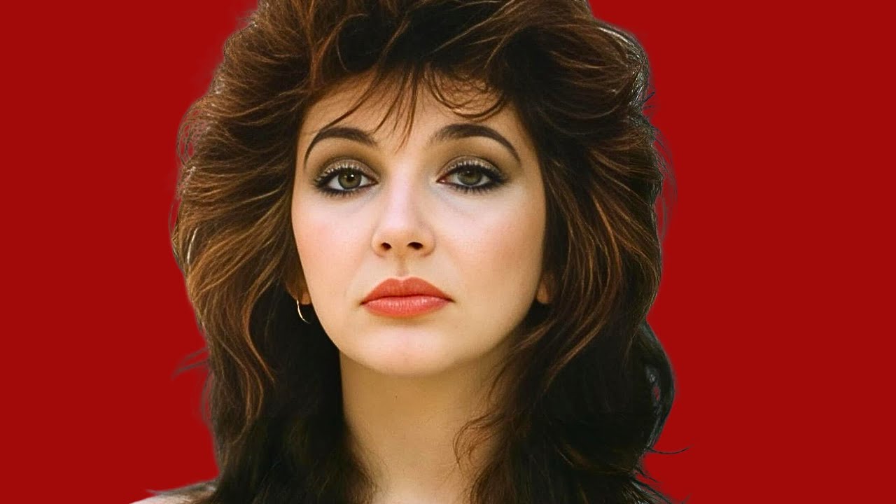 Kate Bush In G-Strlng Photos Leave Little To Imagination..Take a look
