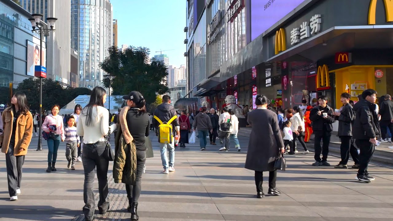 重庆人最爱逛的步行街 | 中国重庆 观音桥步行街 散步 [4K HDR]