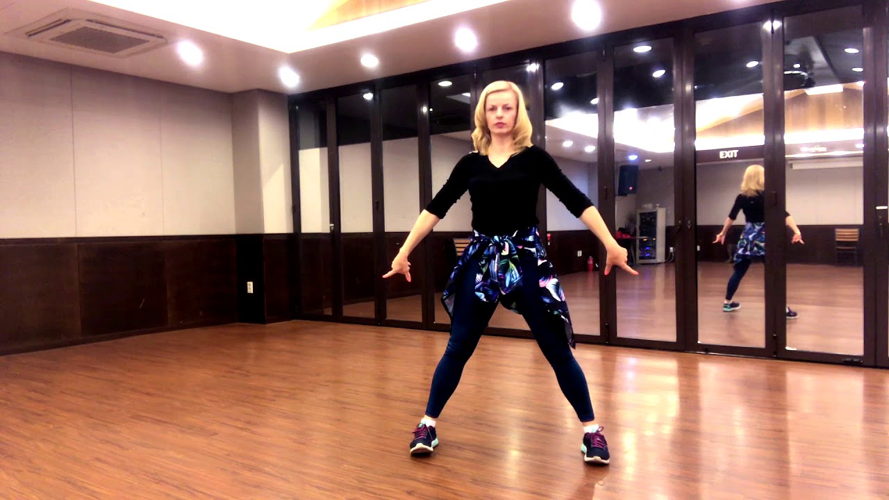Mambo number 5 /Tutorial/ Zumba with Yulia