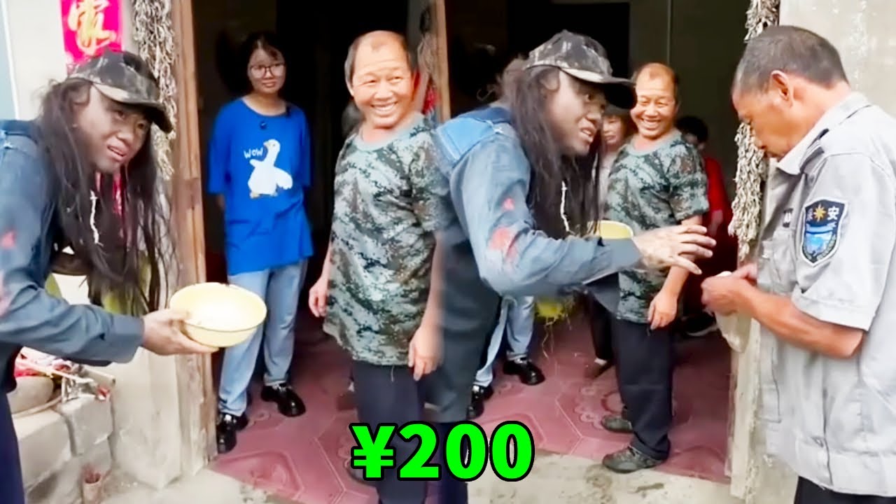 阿義假扮乞丐到好心人家里讨饭，保安看到后给阿义发烟给钱，让人瞬间泪流满面！ 【阿義走鄉村】#Farm #tour #drama #正能量